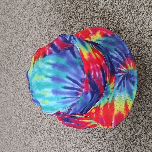 Putnam Accessory Group Multicolored Tie dye Unisex Bucket Hat - Picture 5 of 10